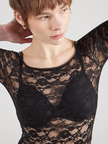 ABOUT YOU - Body camiseta 'Virginia' en negro