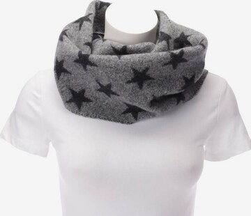 GANT Scarf & Wrap in One size in Grey: front