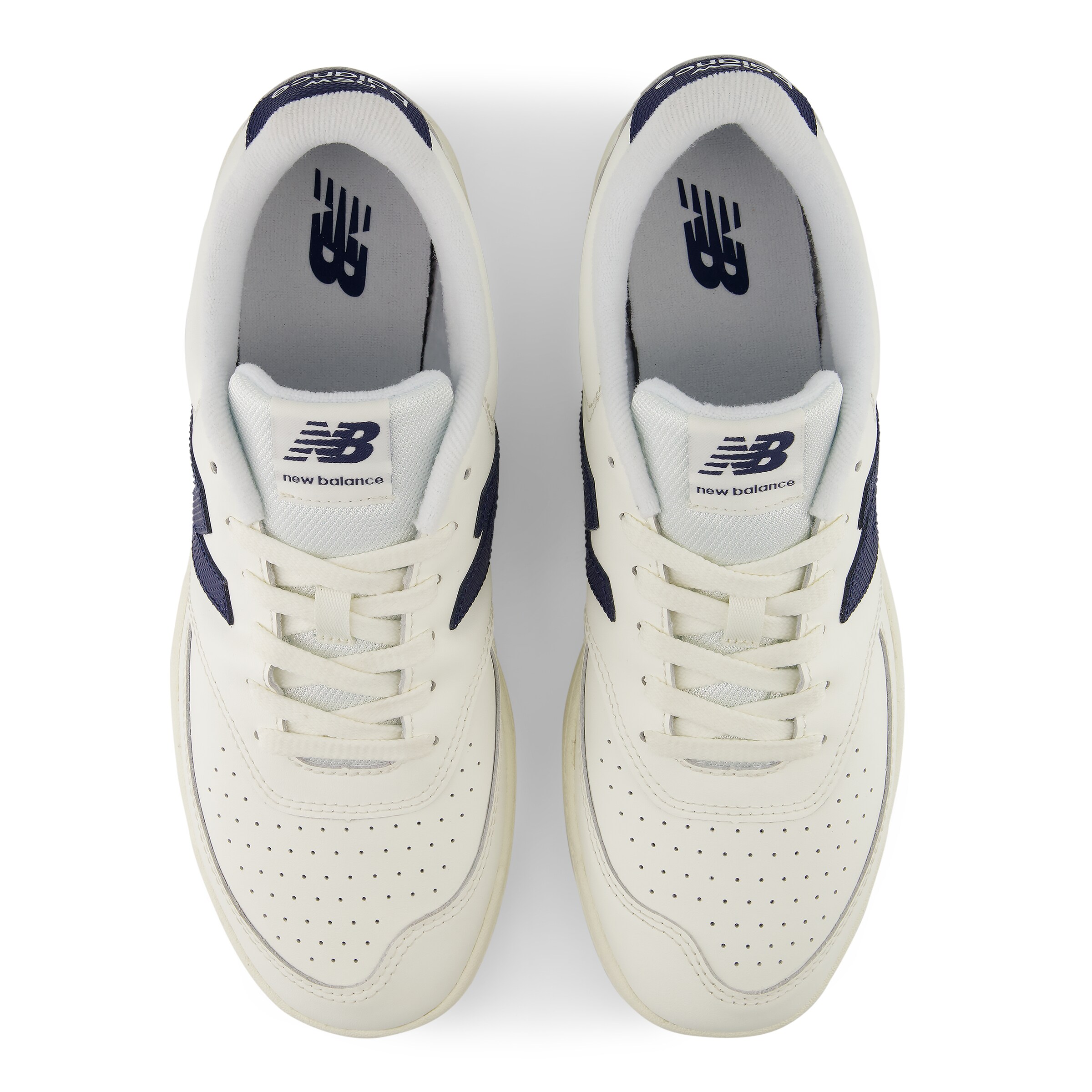 new balance Sneakers in White