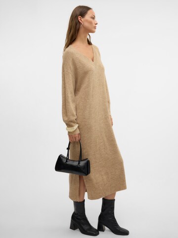 VERO MODA Strikkjole 'Jupiter' i beige
