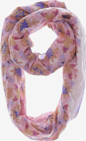 COMMA Scarf & Wrap in One size in Pink: front