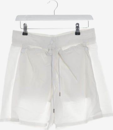 JOSEPH Shorts in XS in White: front