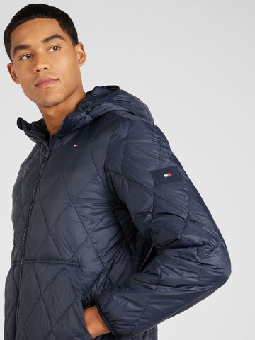 TOMMY HILFIGER Jacke in Blau