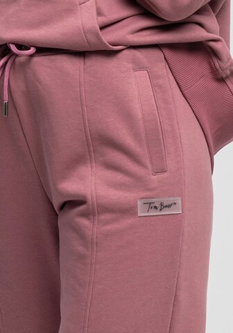 Survêtements Tom Barron en rose