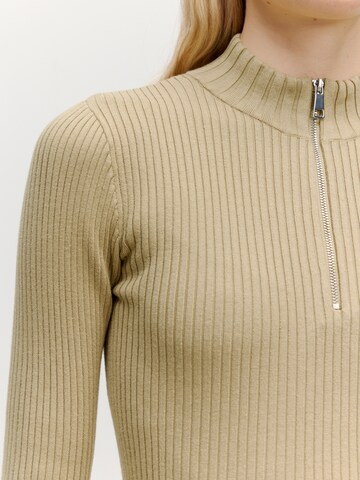 Pullover 'Alison' di EDITED in verde