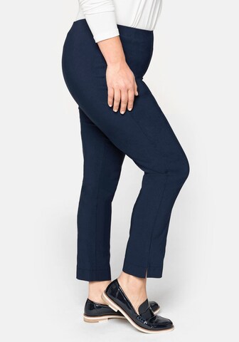 SHEEGO Slimfit Bandplooibroek in Blauw