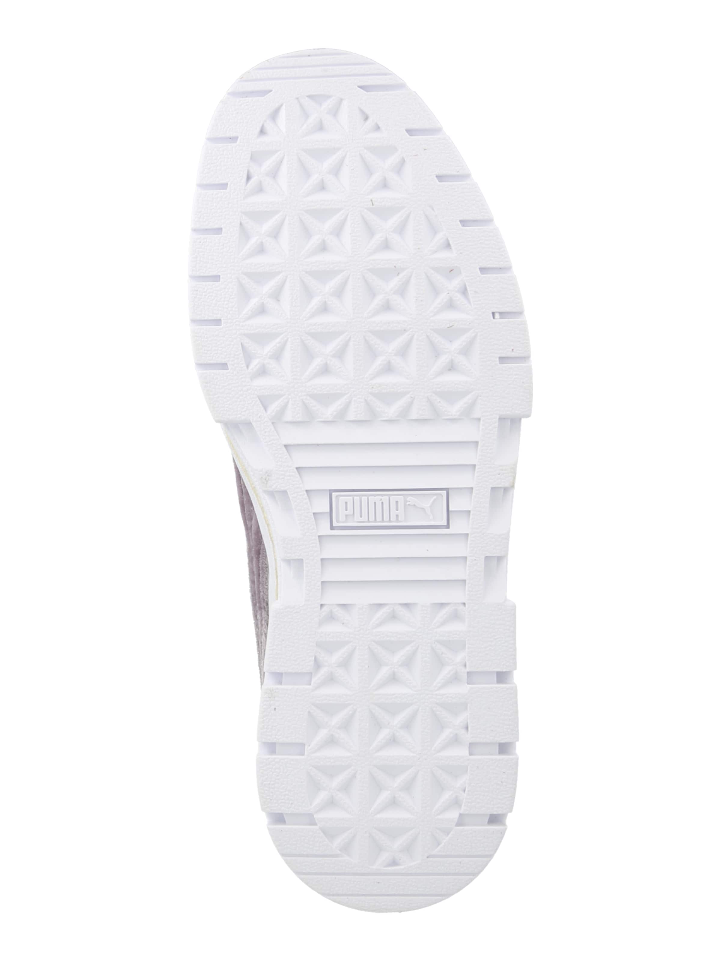 PUMA Madalad ketsid 'Mayze Velvet Dream', värv valge