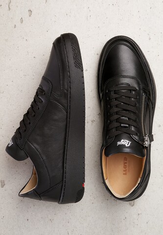 LLOYD Sneaker in Schwarz