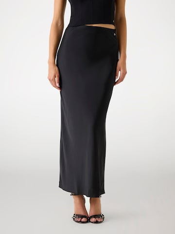 GUESS Rock in Schwarz: Vorderseite