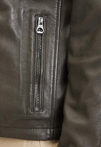 Gipsy by Mauritius Between-season jacket in Green