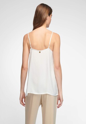 tRUE STANDARD Top in White