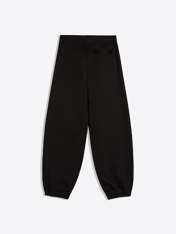 Effilé Pantalon Bershka en noir