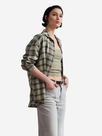 Camicia da donna 'Hemden' di Dilvin in colori misti