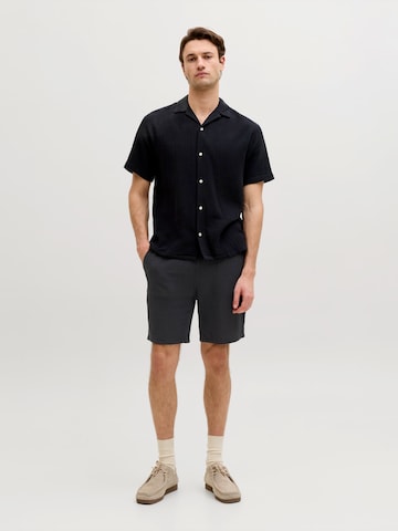 regular Pantaloni 'JREBJASON PATRICK' di JJ Rebel in nero