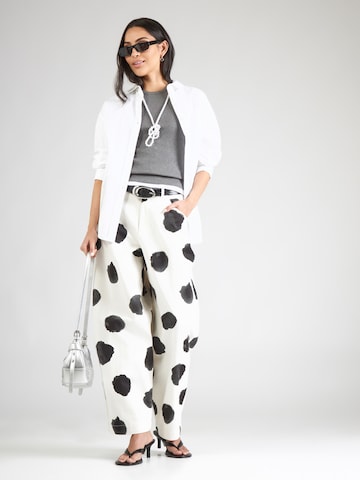 Haut & Other Stories en gris