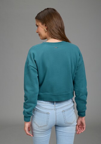 LAURA SCOTT Sweatshirt in Green