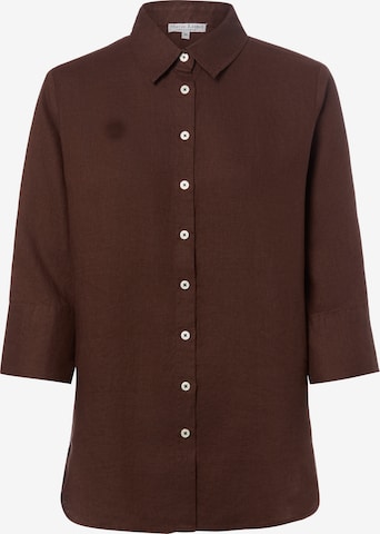 Marie Lund Blouse in Brown: front