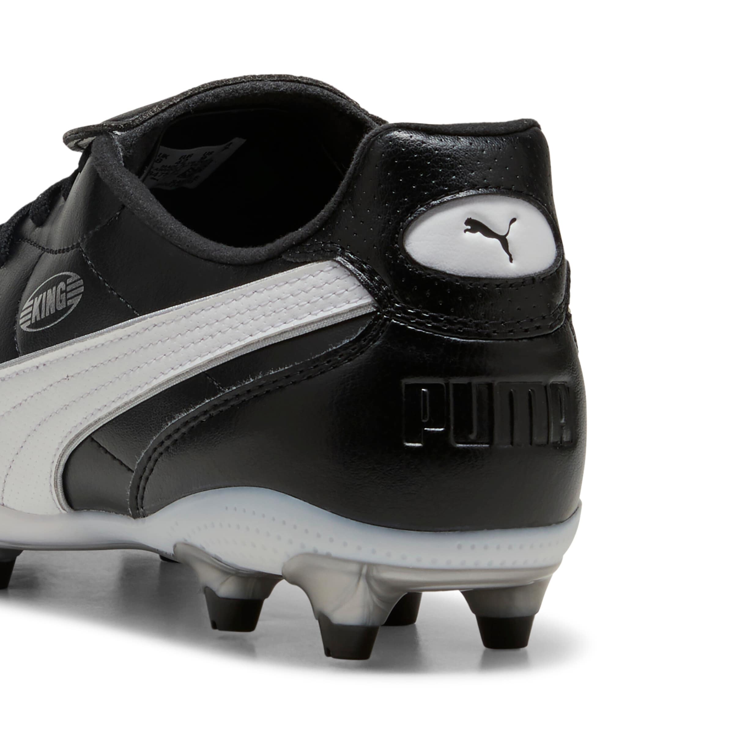 PUMA Fußballschuh in Schwarz