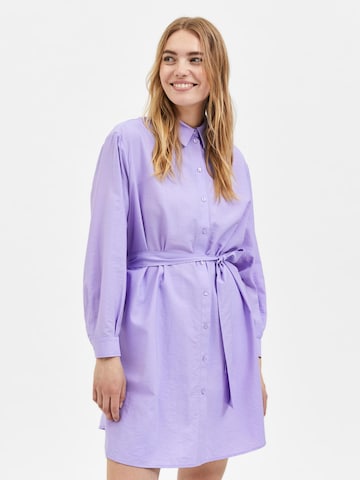Robe-chemise SELECTED FEMME en violet : devant