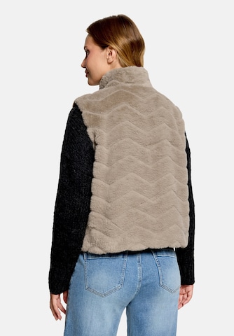 Gilet di Cartoon in grigio
