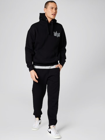 ABOUT YOU x Dardan Sweatshirt 'Carlo' i svart