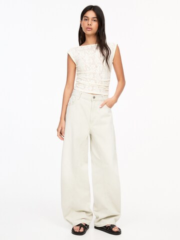 Pull&Bear Top in Beige