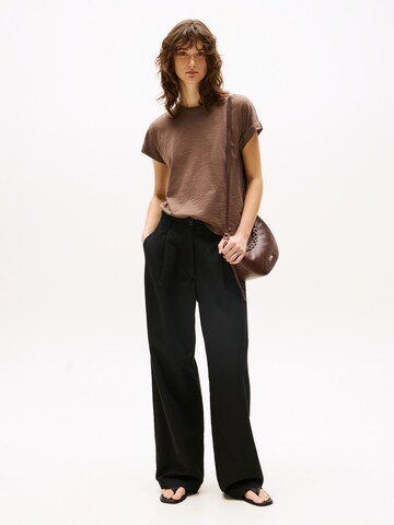 TOMMY HILFIGER Regular Pleat-Front Pants in Black