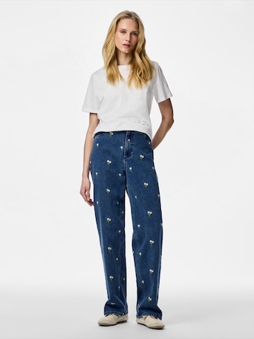 PIECES Regular Jeans 'PCFlora' in Blau: Vorderseite