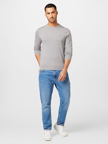 TOMMY HILFIGER Pullover in Grau