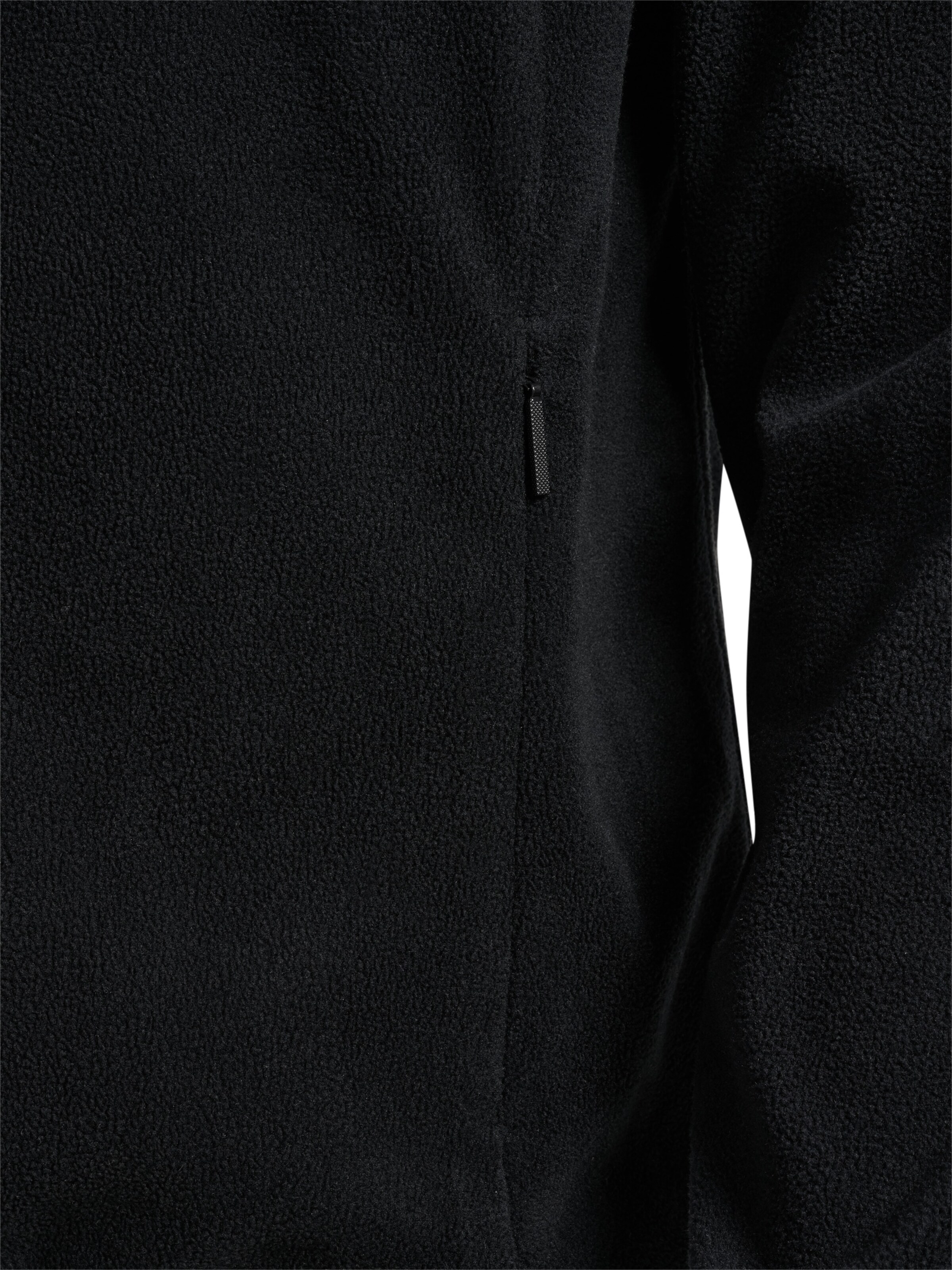 Hummel Between-season jacket in Black