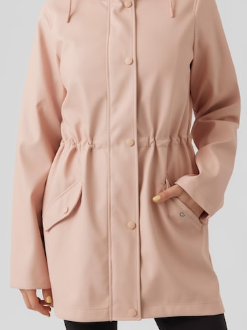 Vero Moda Tall Välikausiparka värissä beige