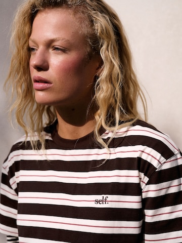 self. Shirt in Bruin