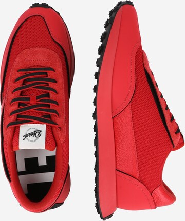 DIESEL Platform trainers 'RACER' in Red