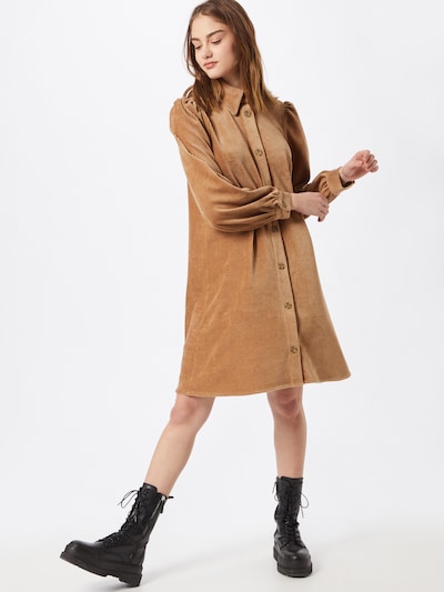 modström Košilové šaty 'Gineva' - světle béžová, Model/ka