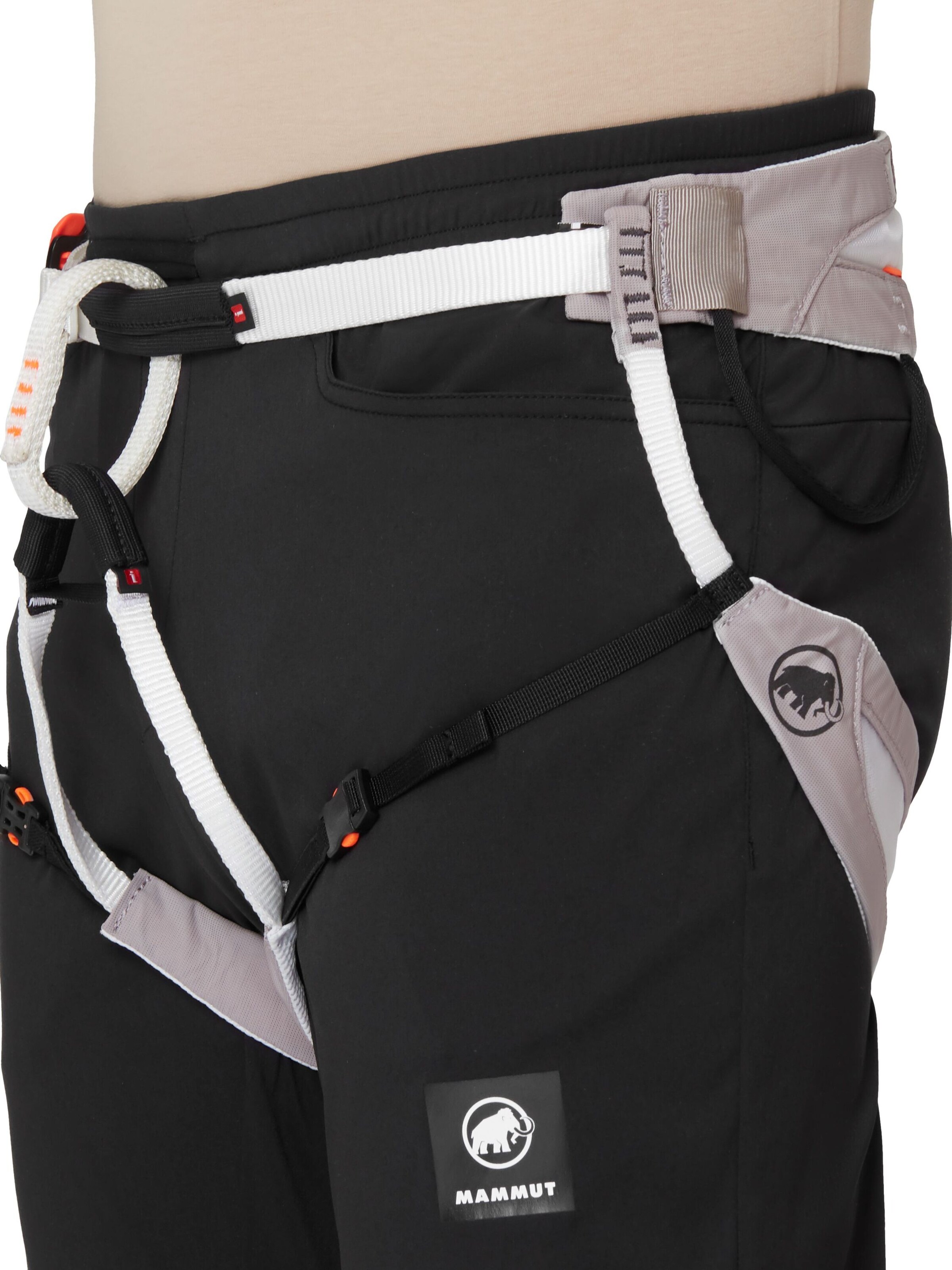 MAMMUT Tapered Outdoor Pants in Black