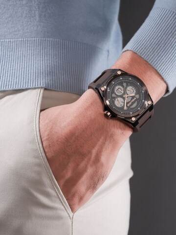Montre à affichage analogique POLICE en marron : devant