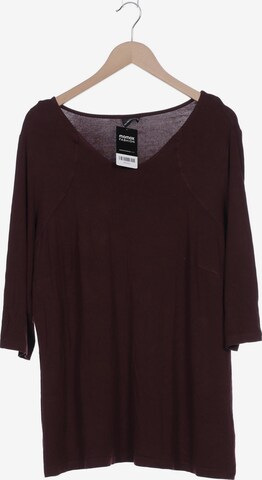 Emilia Lay Top & Shirt in 5XL in Red: front