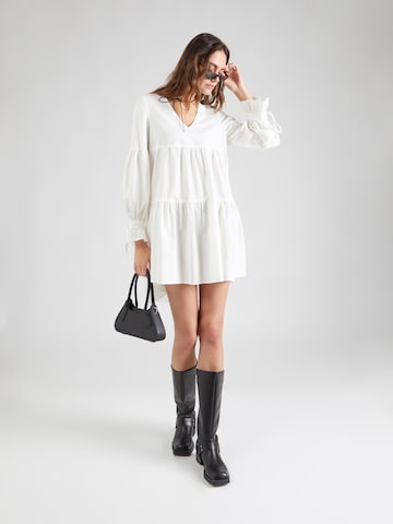 VERO MODA - Vestido 'Charlotte' em branco