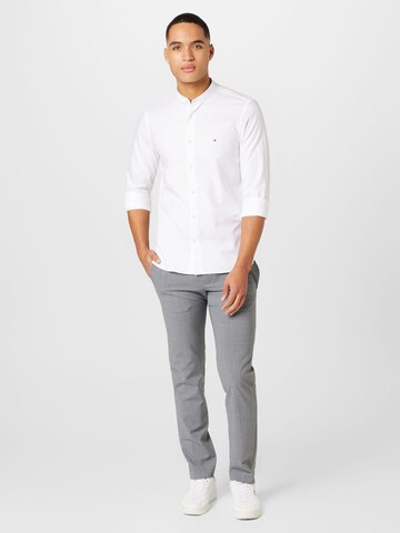 Tommy Hilfiger Tailored Slim fit Button Up Shirt in White