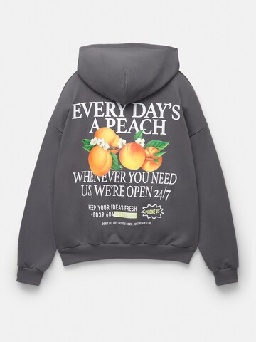 Pull&Bear Sweatshirt 'PEACH' in Schwarz