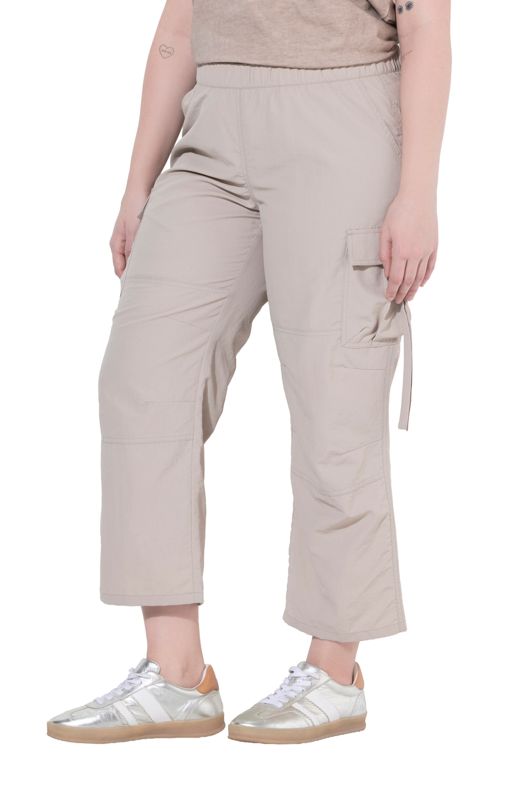 Ulla Popken Regular Cargo trousers in Beige: front