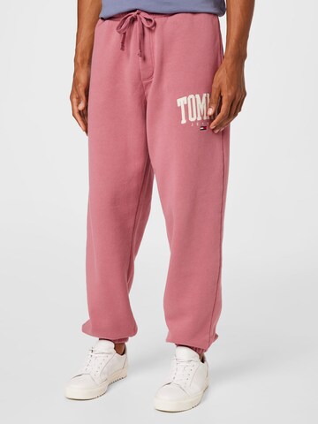 Tommy Jeans Конический (Tapered) Штаны в Ярко-розовый: спереди