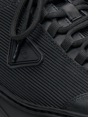 Estro Boot '4974' in Black