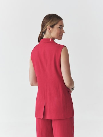 TATUUM - Colete em vermelho