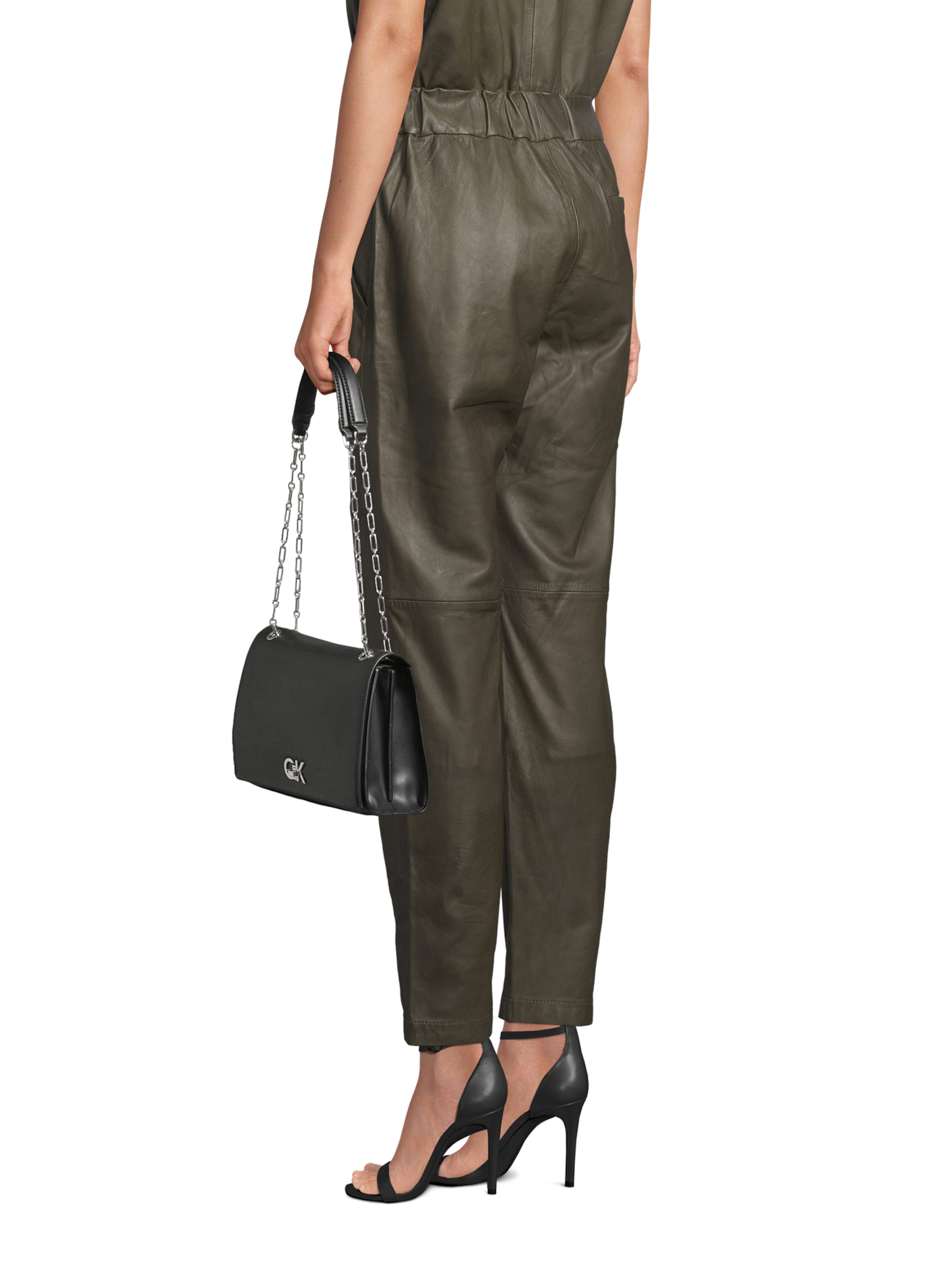 Calvin Klein Сумка через плечо в Черный