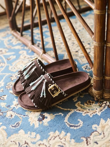 Zoccoletto di COLORS OF CALIFORNIA in marrone: frontale