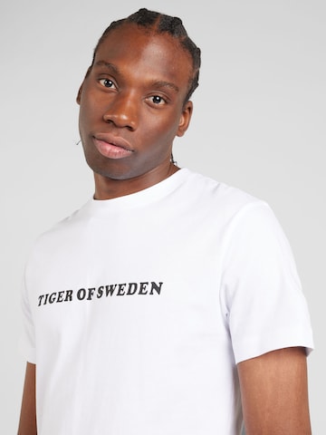 T-Shirt 'DILLAN' Tiger of Sweden en blanc