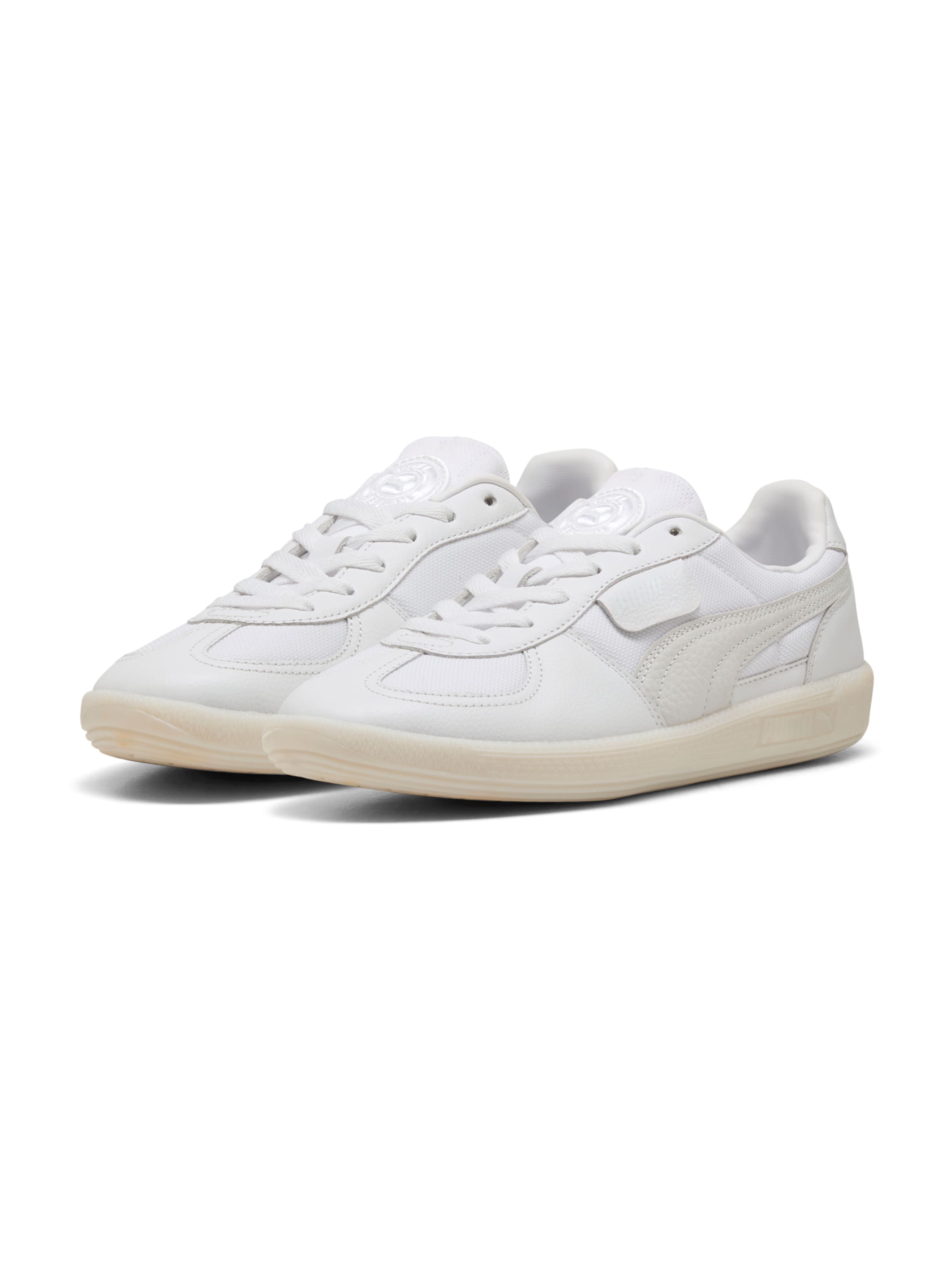 PUMA Låg sneaker 'Palermo Jer-She' i vit
