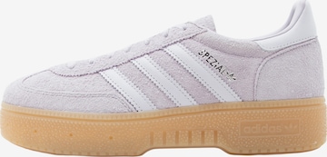 ADIDAS ORIGINALS Matalavartiset tennarit 'Handball Spezial Bold' värissä lila: etupuoli