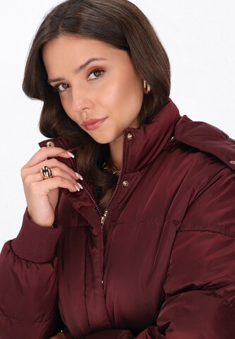 faina Jacke in Rot
